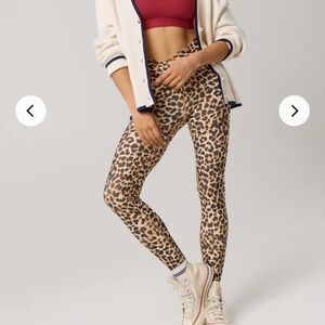 Offline By Aerie Real Me High Waisted Crossover Leggings